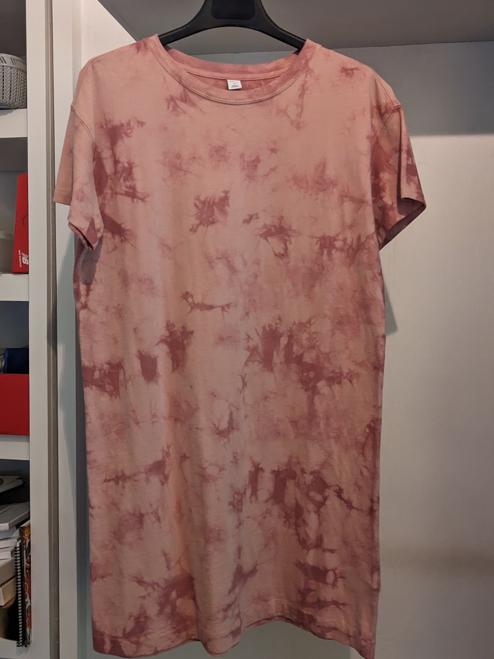 Old Navy Women's Tie-Dye T-Shirt Dress in Dusty Rose Pink Mauve